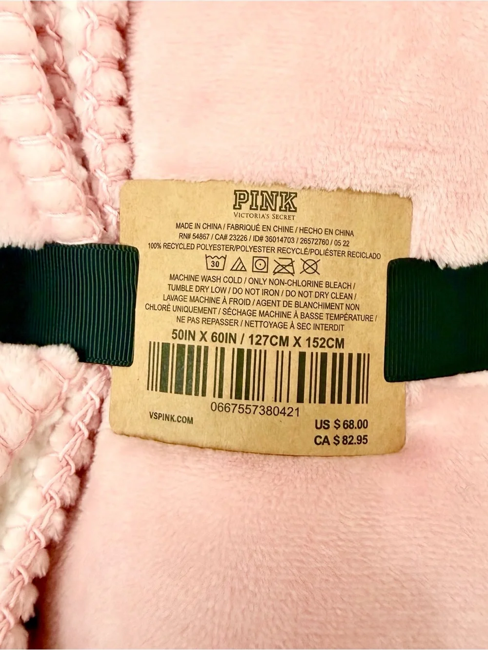 PINK Victoria's Secret Pink Plush Sherpa Blanket - Pink